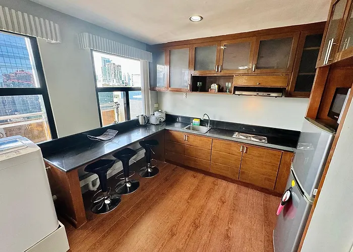 Spacious 1-bedroom Appleone Equicom Ayala Apartment Cebu